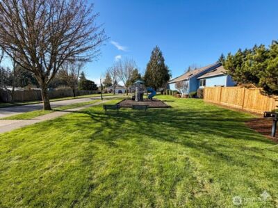 2404 Boulevard Heights Loop SE, Olympia, WA 98501 - Photo 3