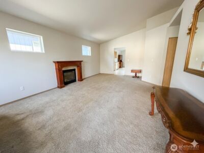2404 Boulevard Heights Loop SE, Olympia, WA 98501 - Photo 9