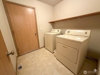 2404 Boulevard Heights Loop SE, Olympia, WA 98501 - Photo 11