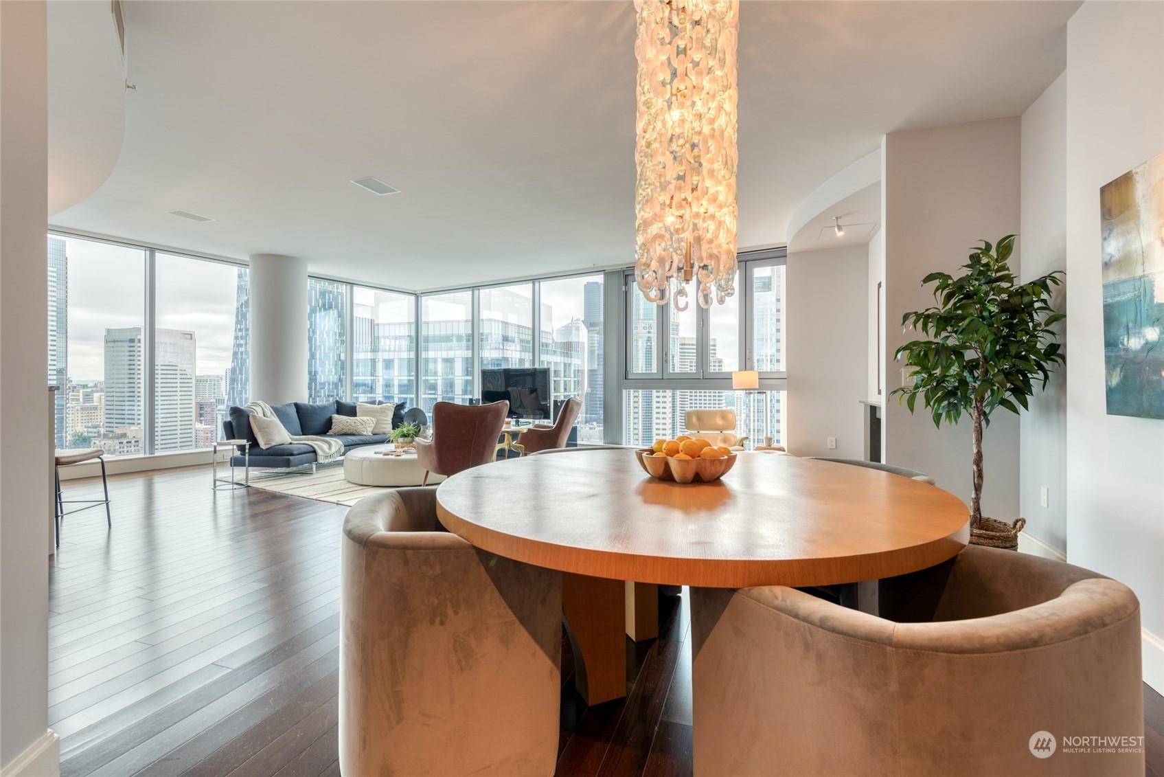 1521 2nd Avenue #3601, Seattle, WA 98101