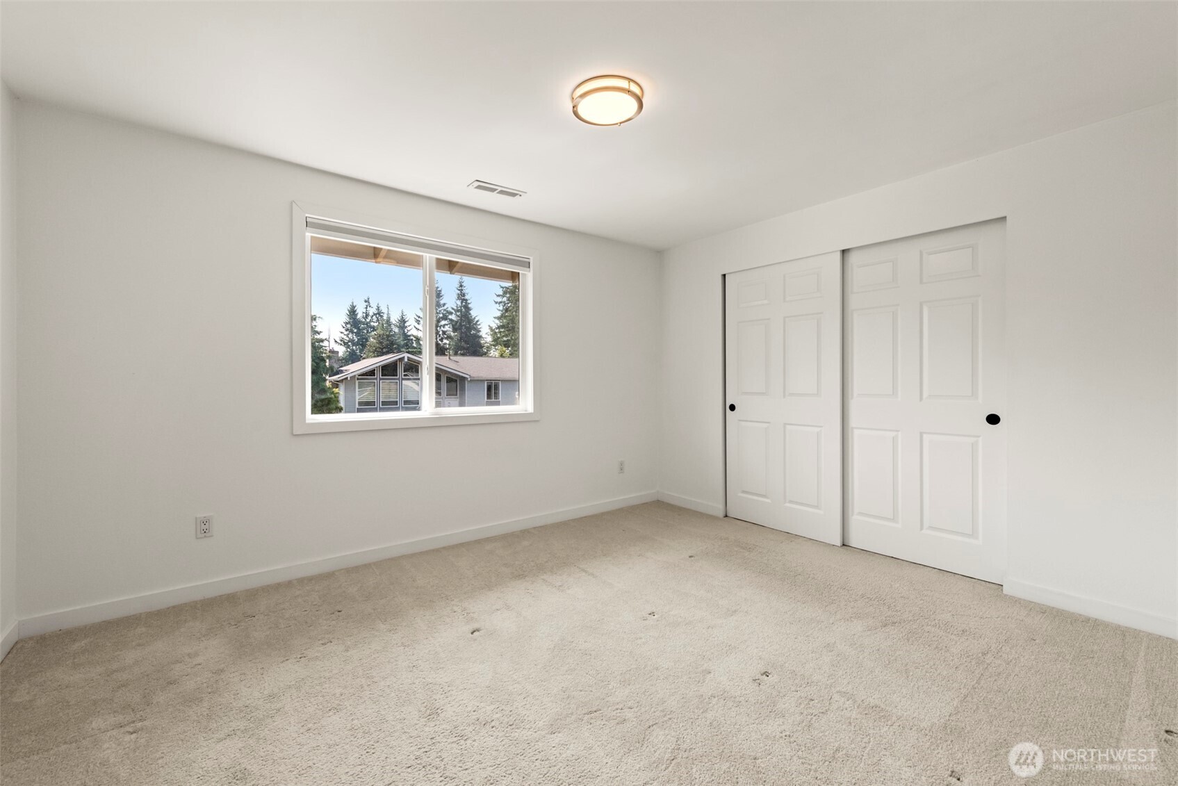 12518 SE 67th Street , Bellevue, WA 98006