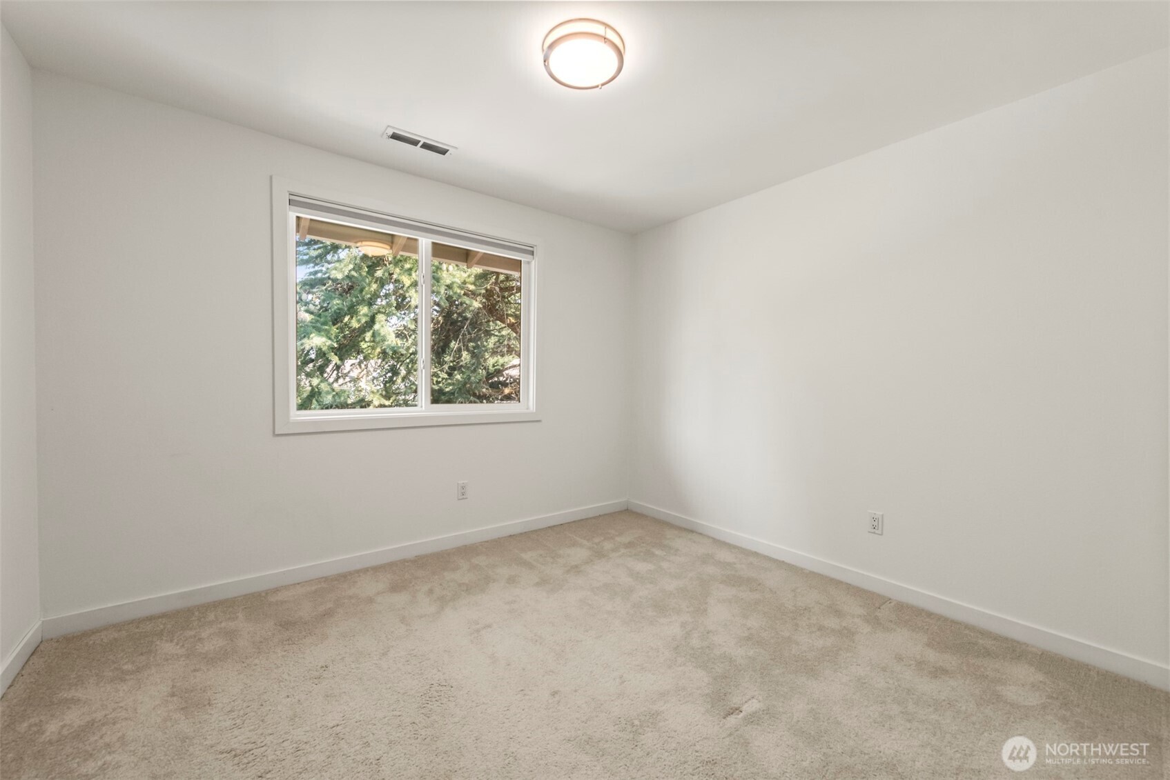 12518 SE 67th Street , Bellevue, WA 98006