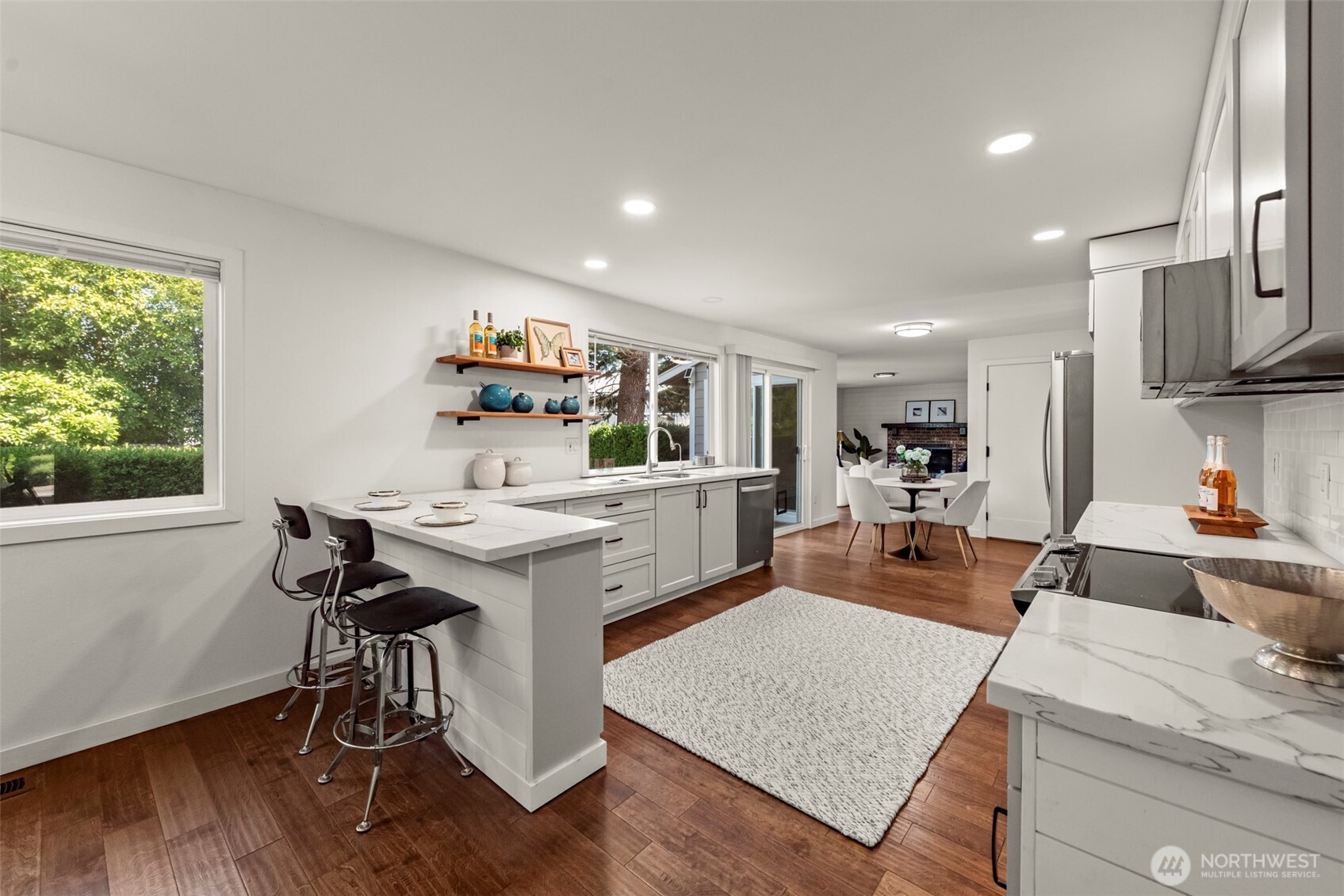 12518 SE 67th Street , Bellevue, WA 98006