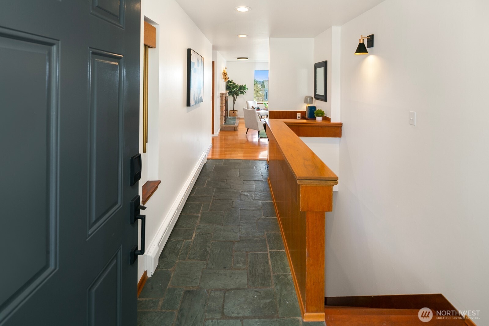 4006 26th Avenue W, Seattle, WA 98199