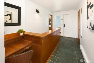 4006 26th Avenue W, Seattle, WA 98199 - Photo 5