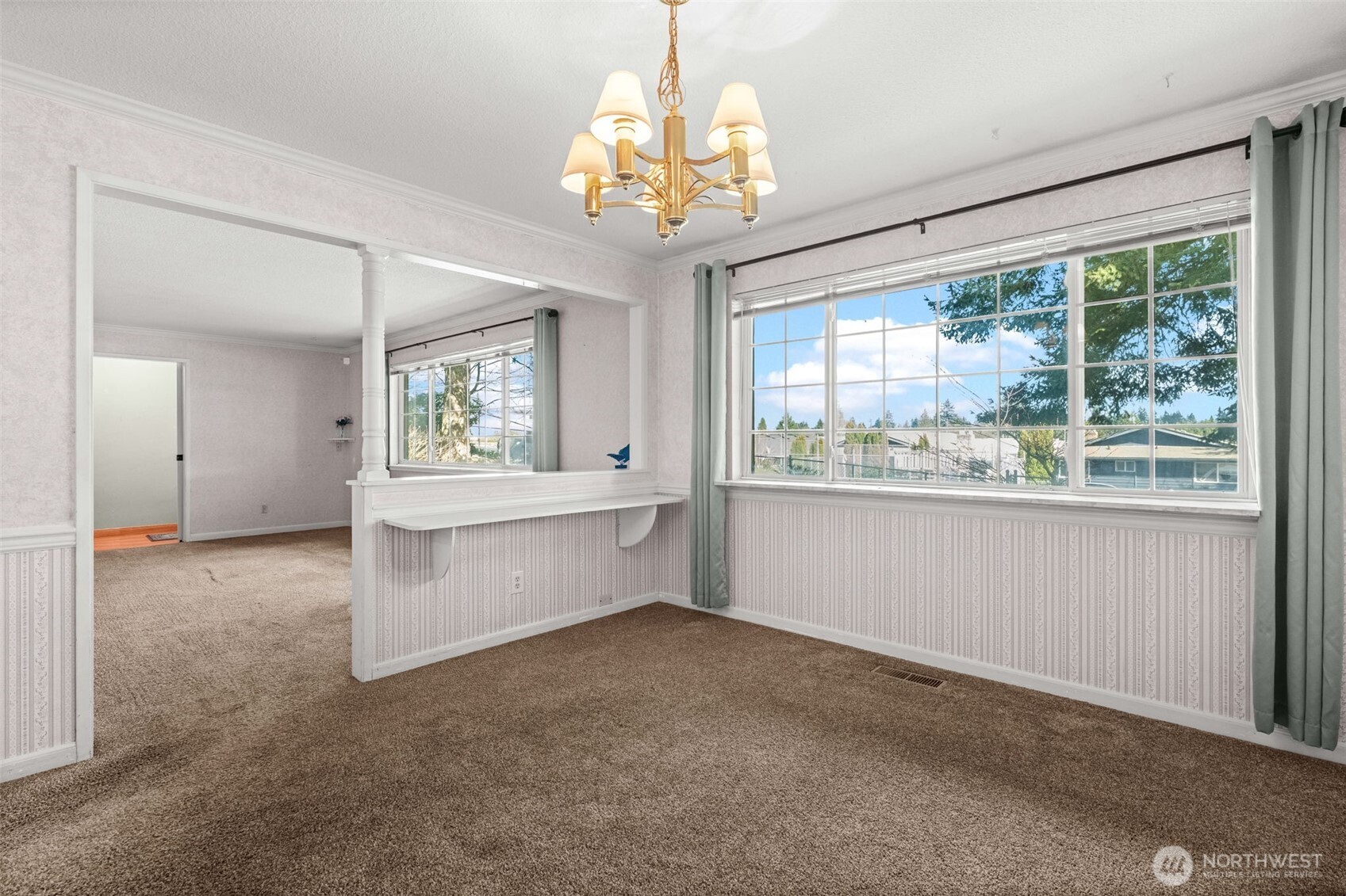 1116 S Woodlawn Street , Tacoma, WA 98465