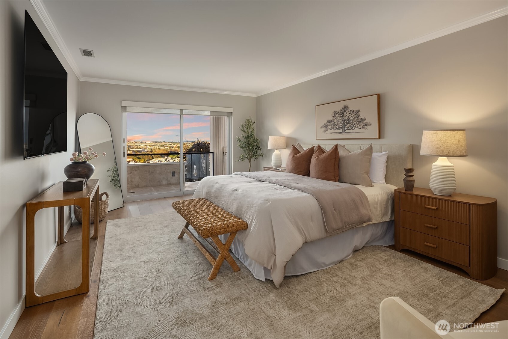 2565 Dexter Ave N #401, Seattle, WA 98109