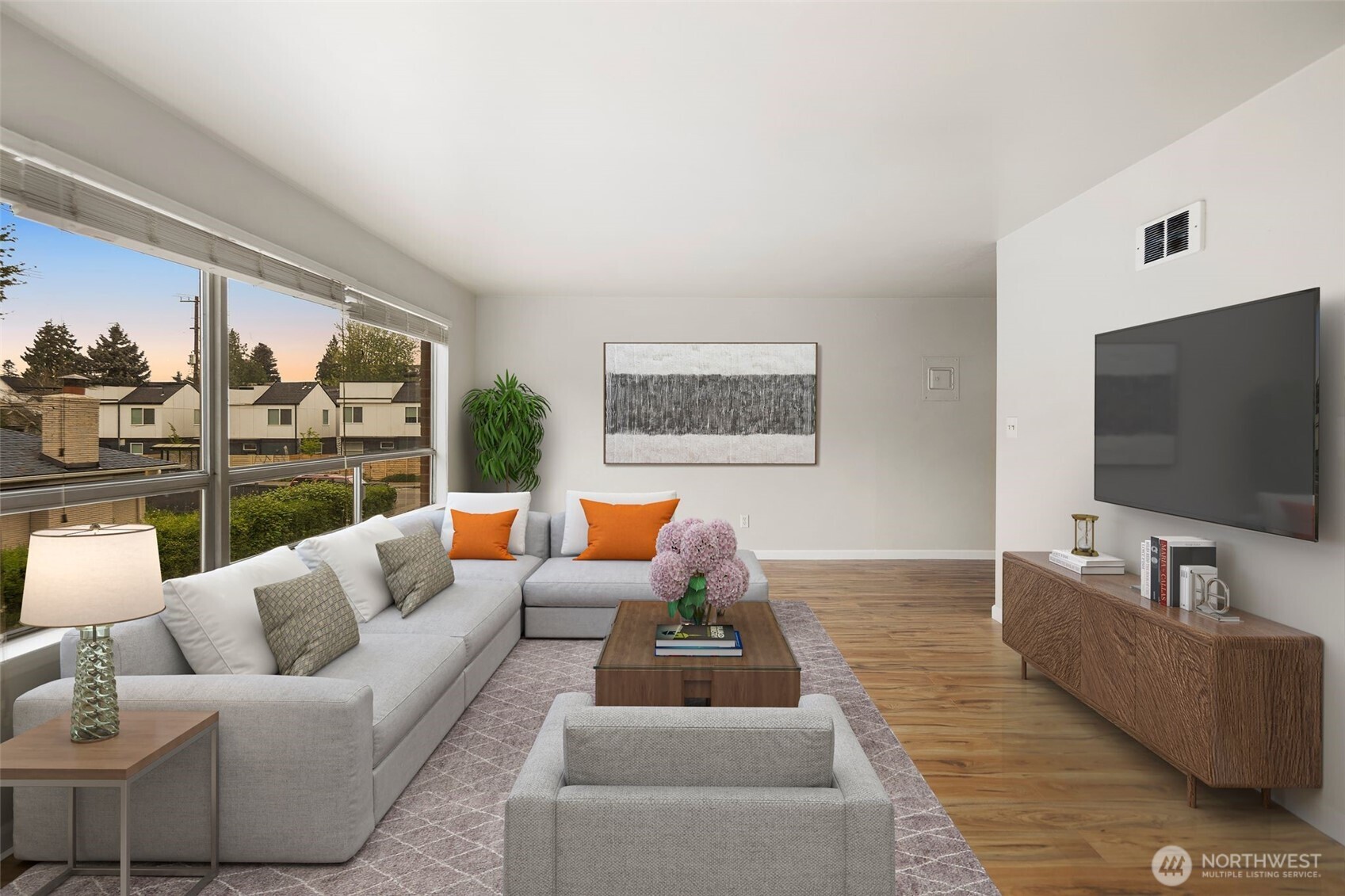 748 S Cloverdale Street #14, Seattle, WA 98108