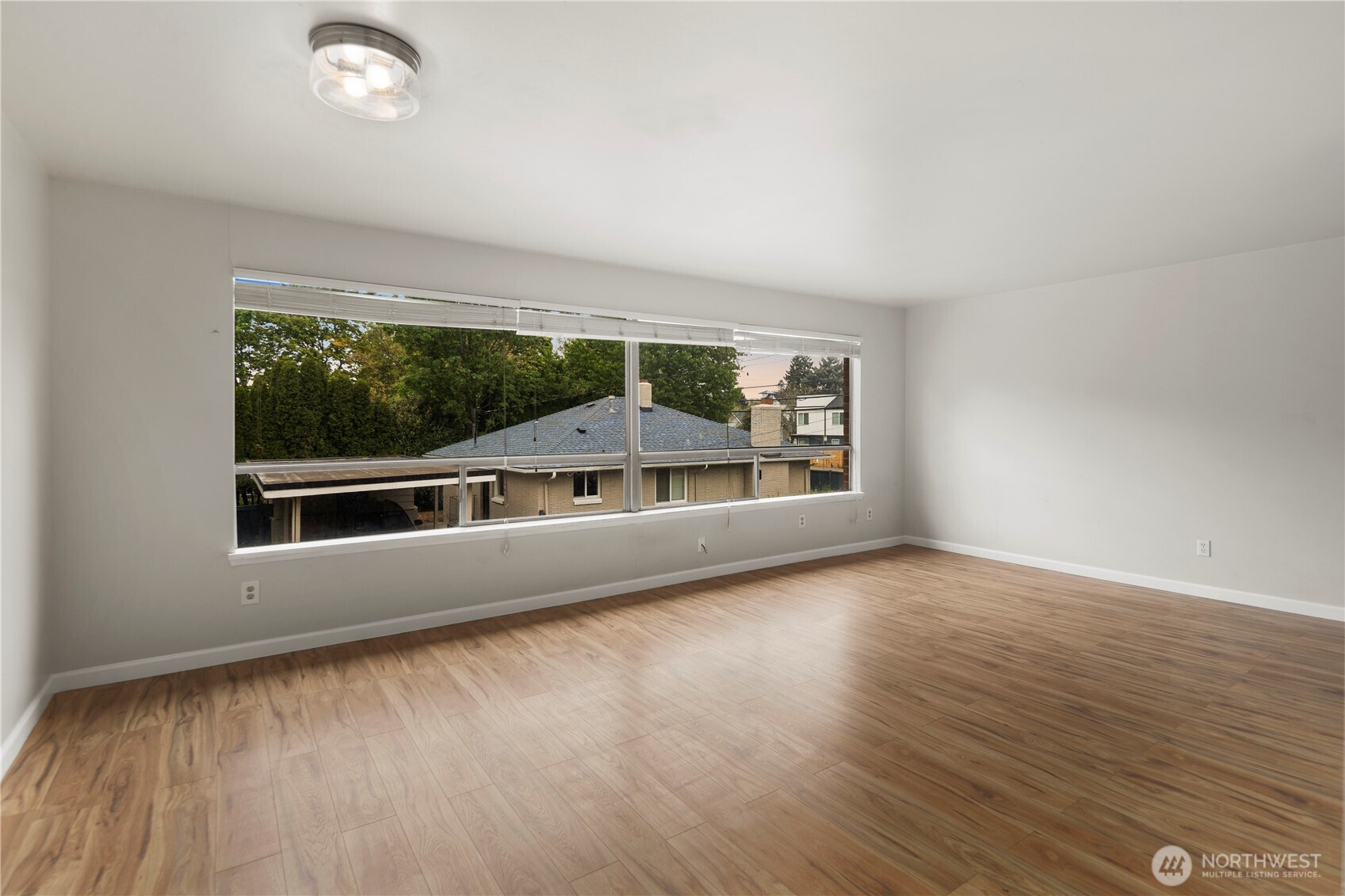 748 S Cloverdale Street #14, Seattle, WA 98108