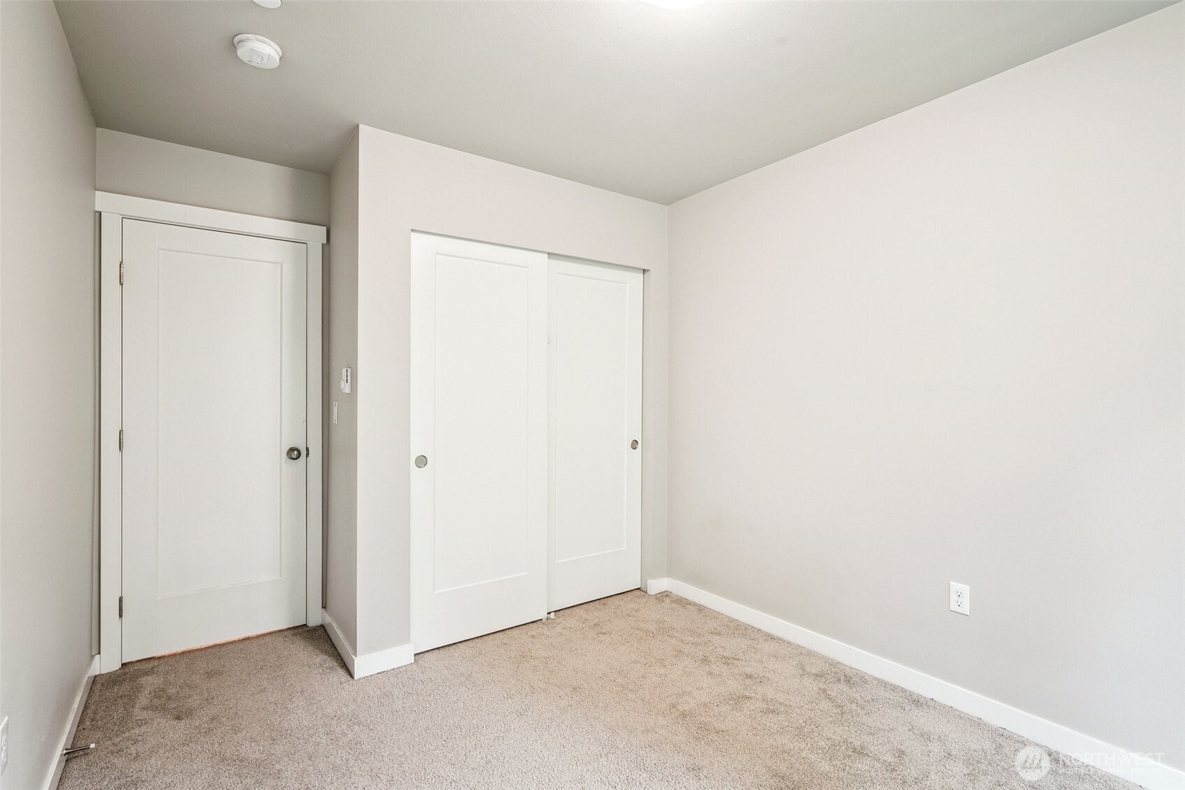 2002 101st Avenue SE #2, Lake Stevens, WA 98258-9536