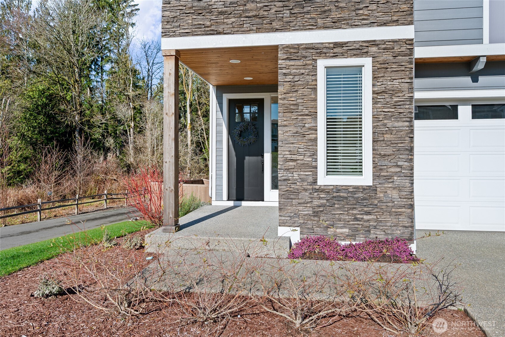 8721 69th Pl NE, Marysville, WA 98270