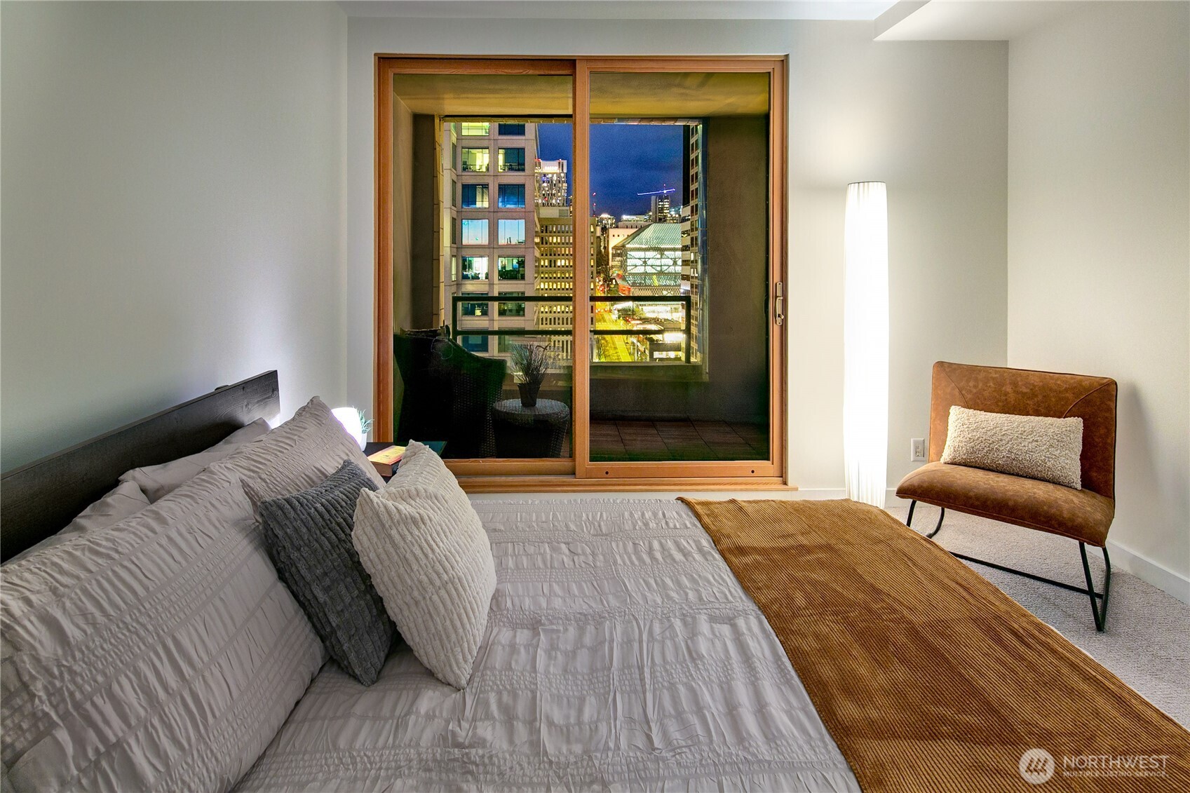 1107 1st Avenue #2002, Seattle, WA 98101