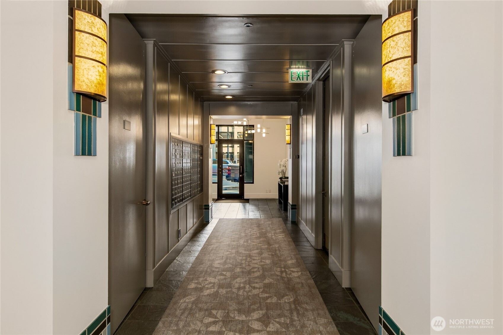 1107 1st Avenue #2002, Seattle, WA 98101