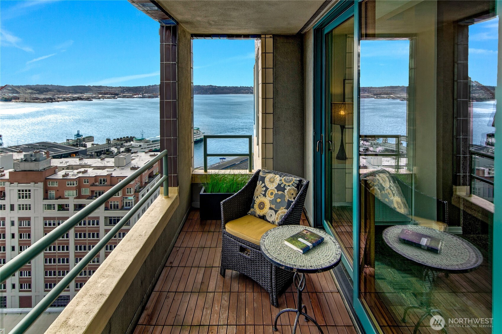 1107 1st Avenue #2002, Seattle, WA 98101