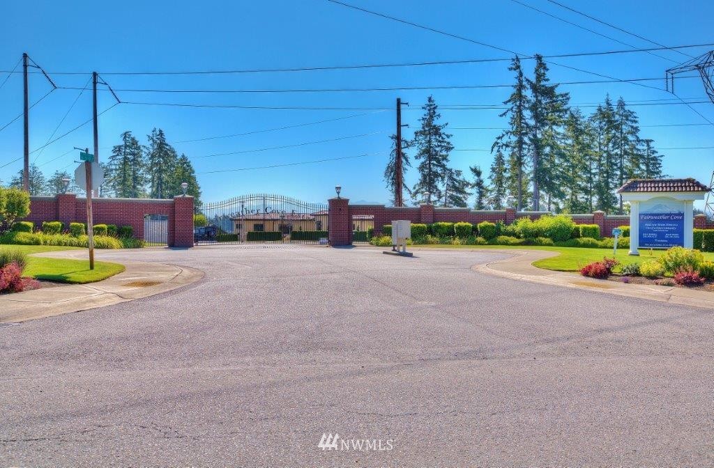 1827 176th Avenue E, Lake Tapps, WA 98391