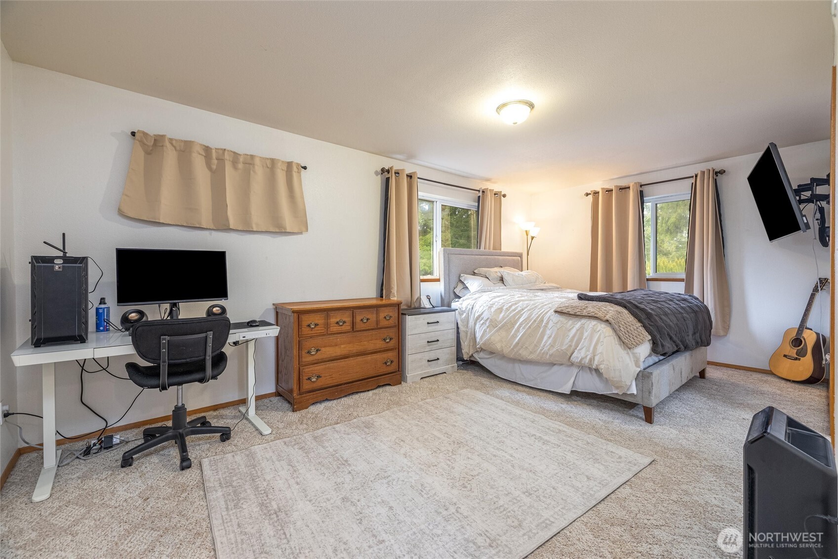 4390 Fleet Road , Blaine, WA 98230