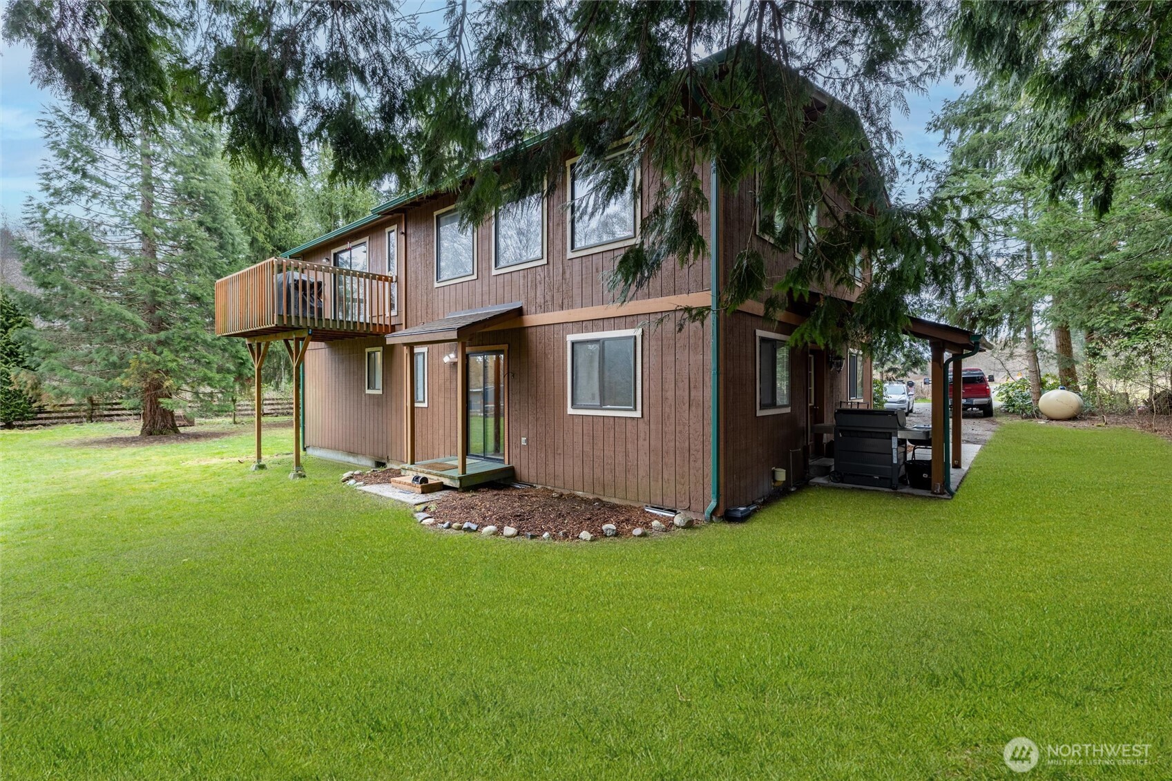 4390 Fleet Road , Blaine, WA 98230