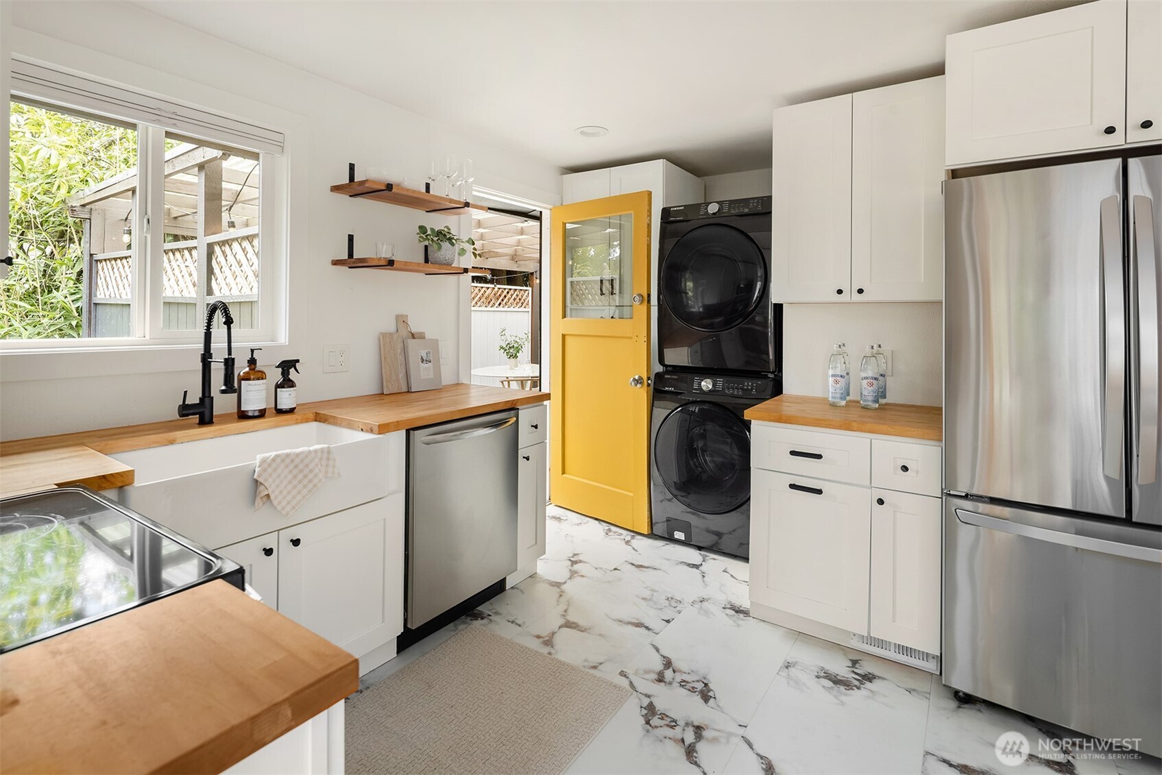 1237 SW 118th Street , Burien, WA 98146