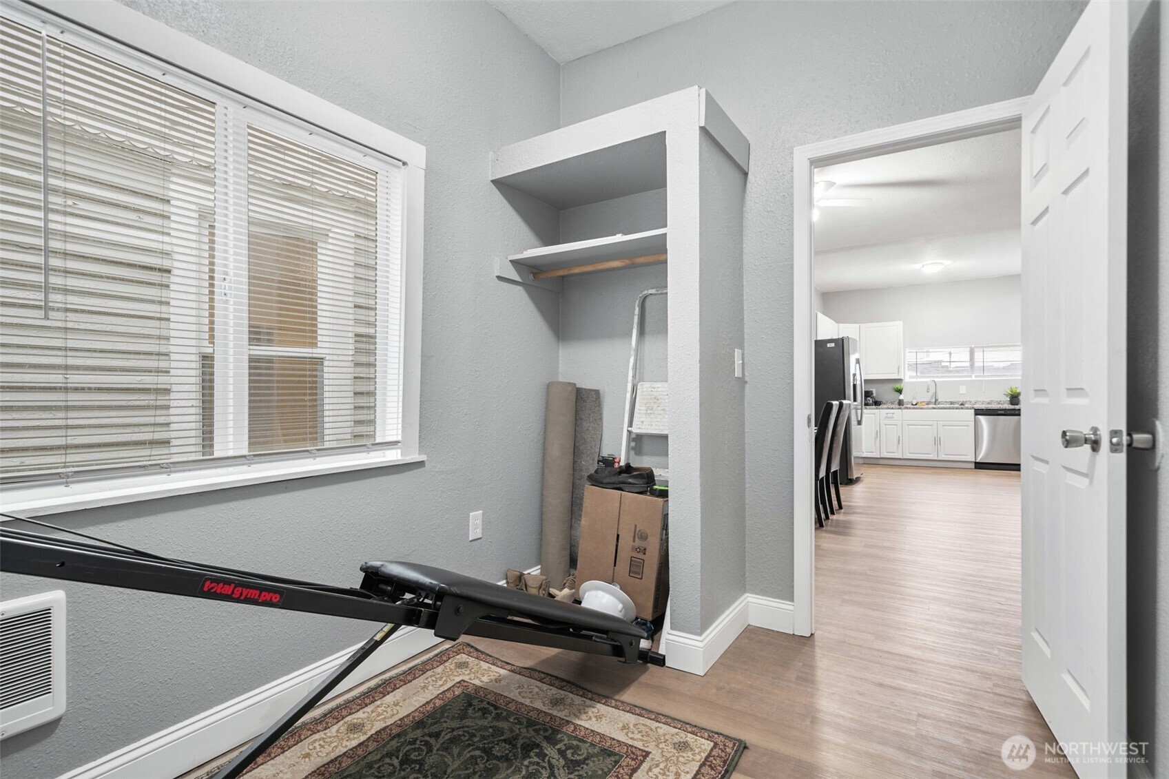 615 Martin Luther King Junior Way , Tacoma, WA 98403