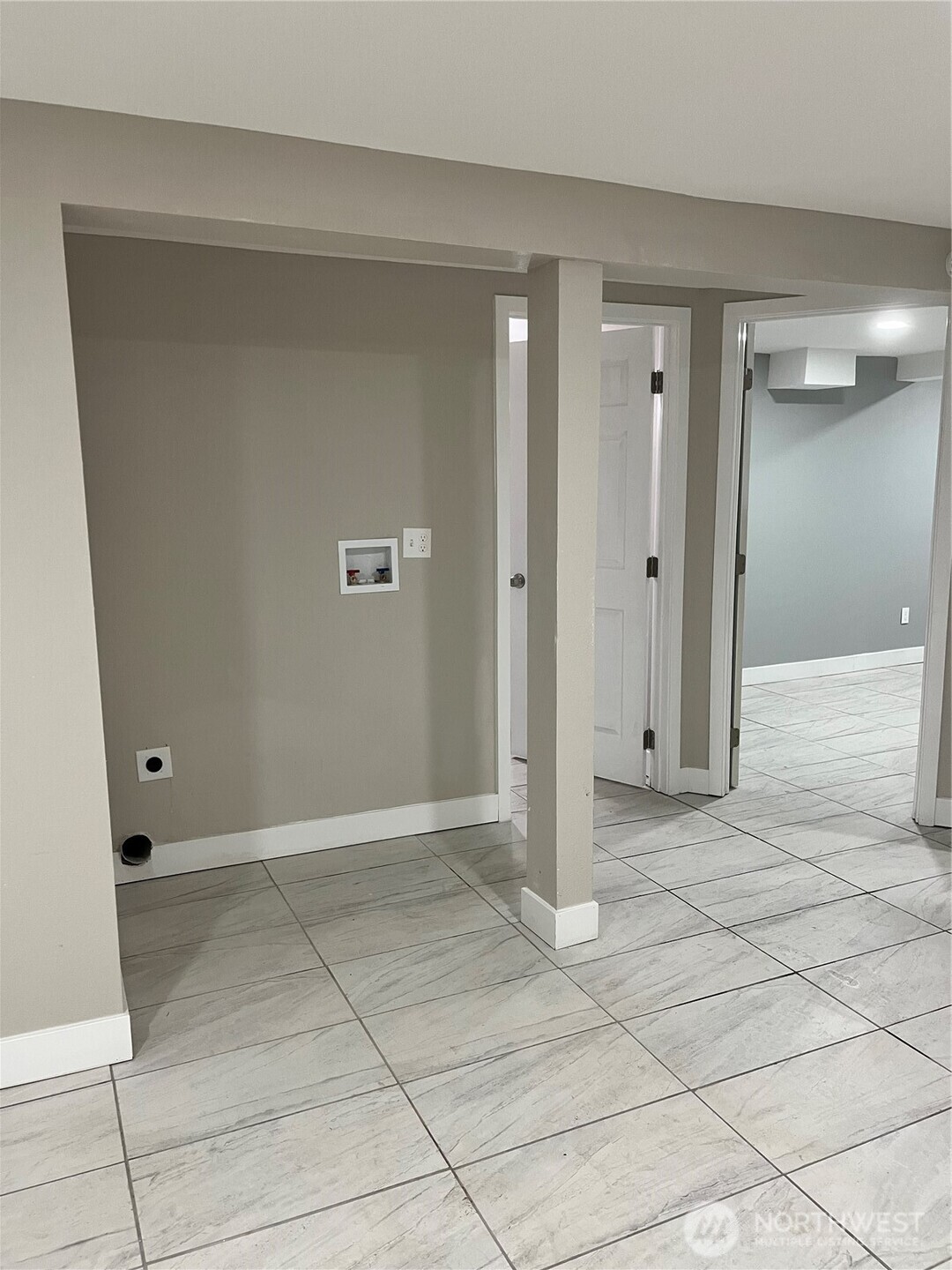 615 Martin Luther King Junior Way , Tacoma, WA 98403