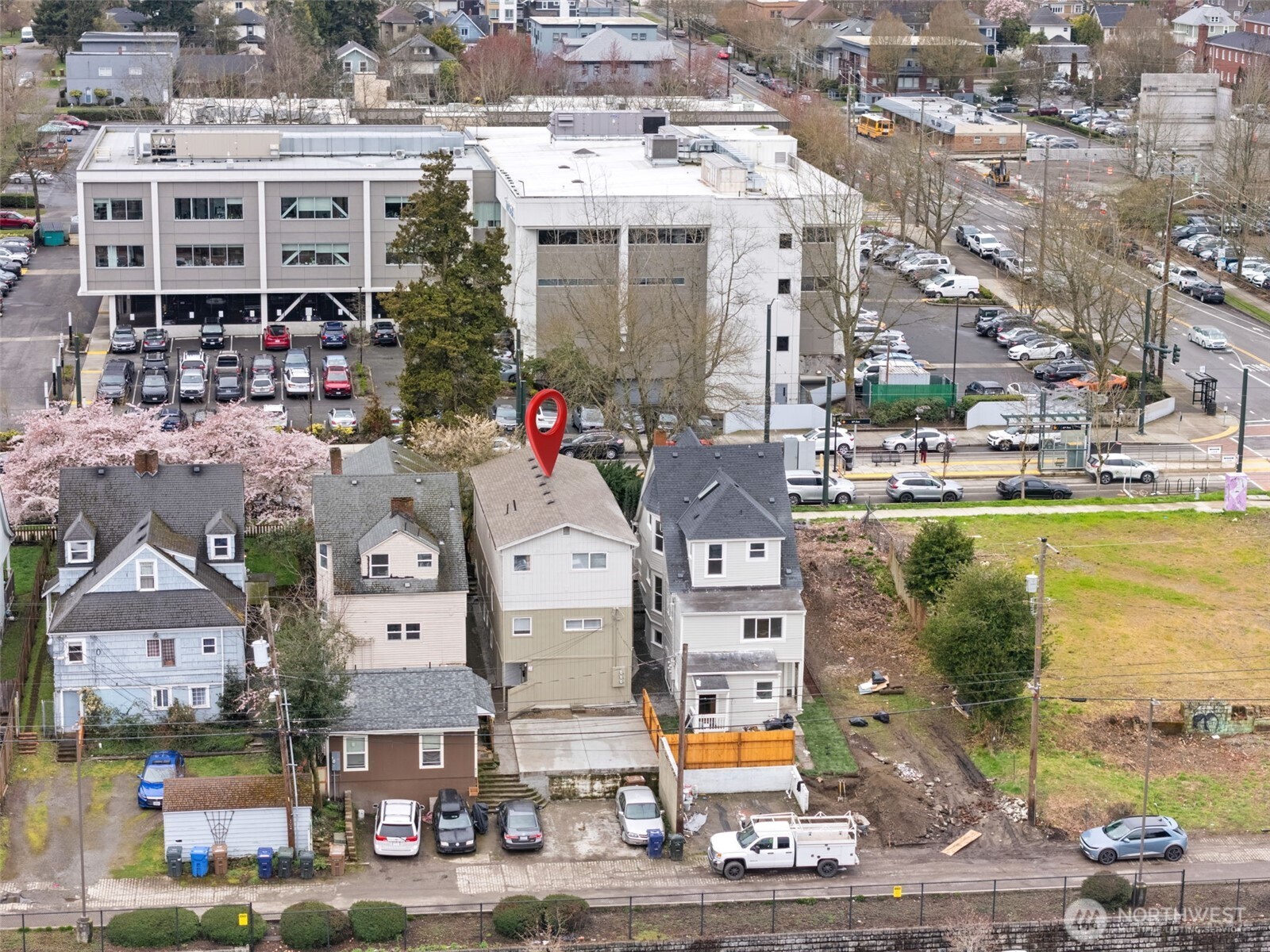 615 Martin Luther King Junior Way , Tacoma, WA 98403