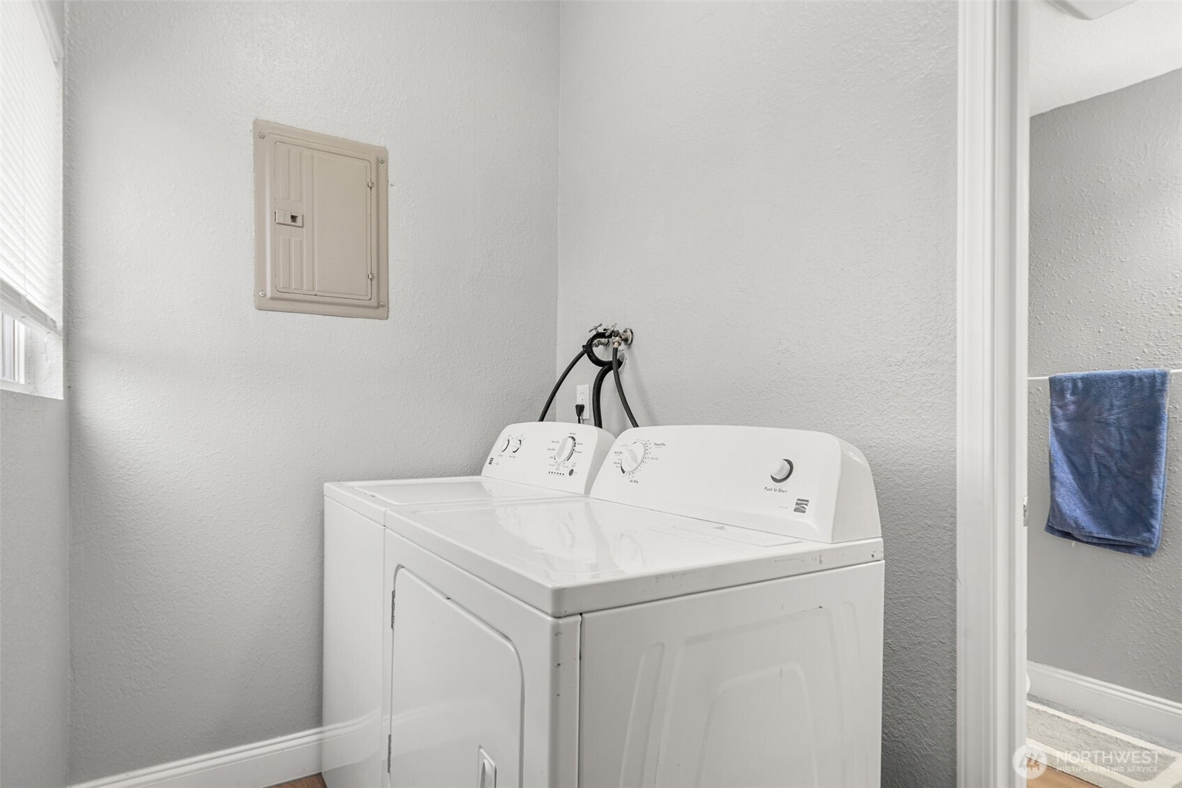 615 Martin Luther King Junior Way , Tacoma, WA 98403