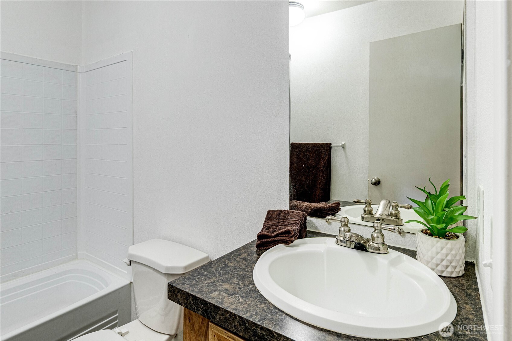 491 Mill Road #8, Sequim, WA 98382