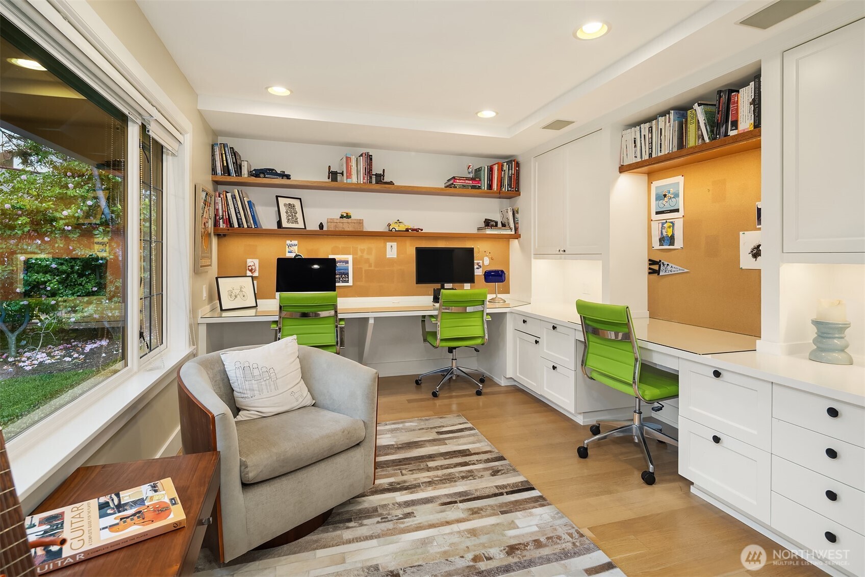 3530 W Laurelhurst Drive NE, Seattle, WA 98105