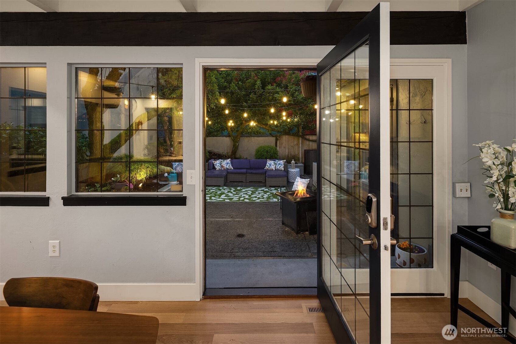 3530 W Laurelhurst Drive NE, Seattle, WA 98105