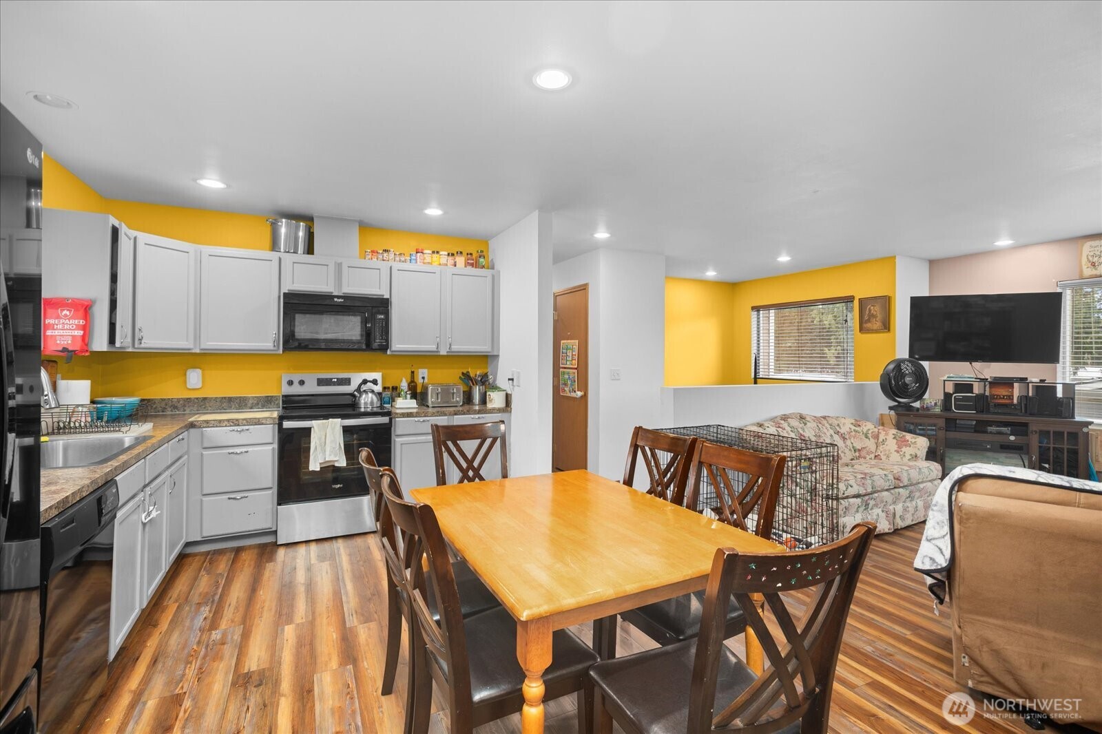 12808 E Macs Loop Road , Granite Falls, WA 98252