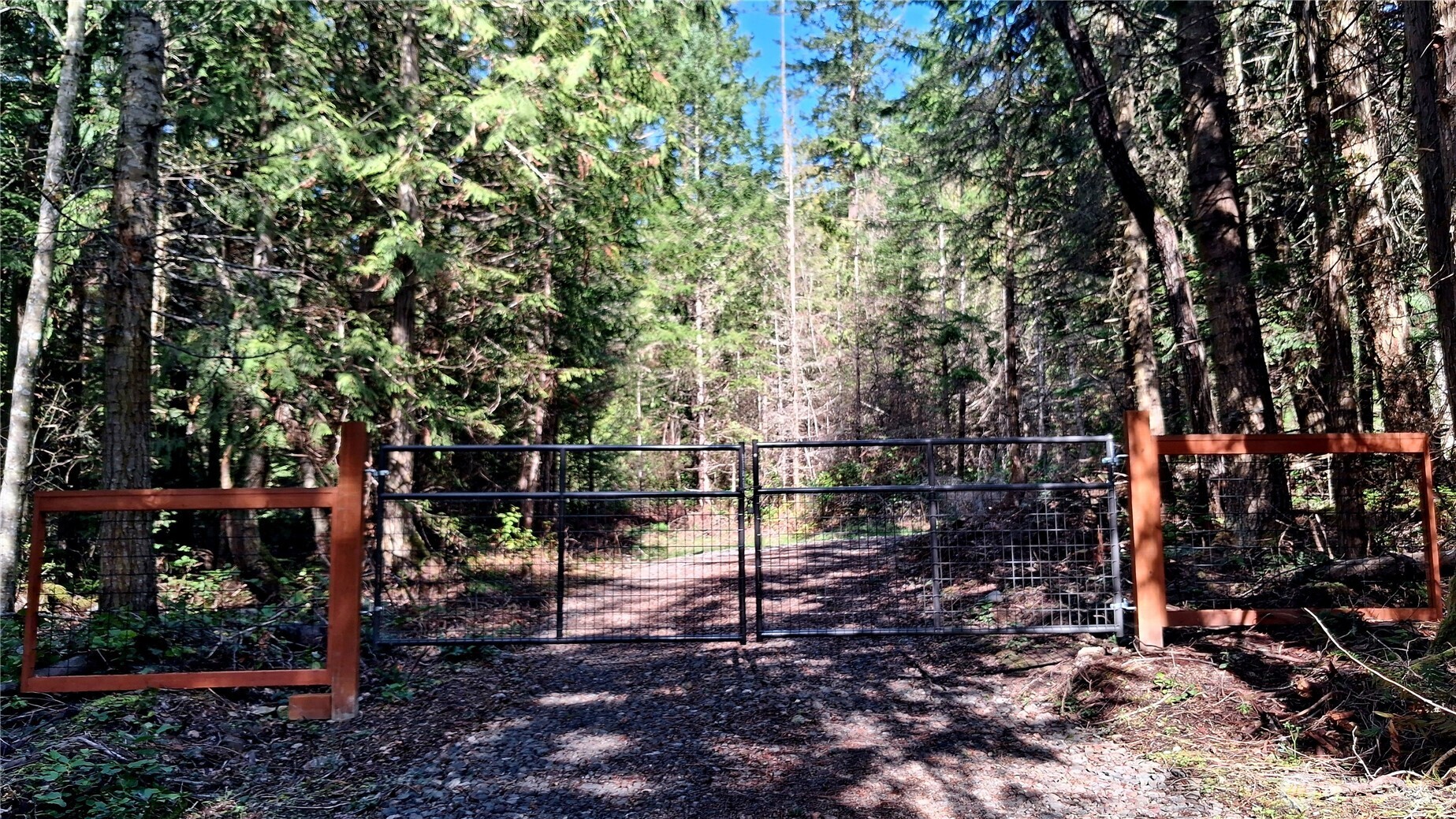 4216 E Sequim Bay Road , Sequim, WA 98382