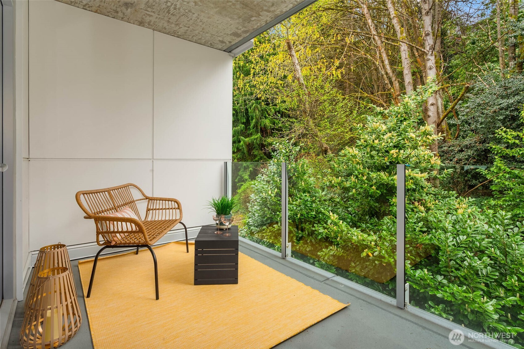 1250 Alki Avenue SW #3H, Seattle, WA 98116