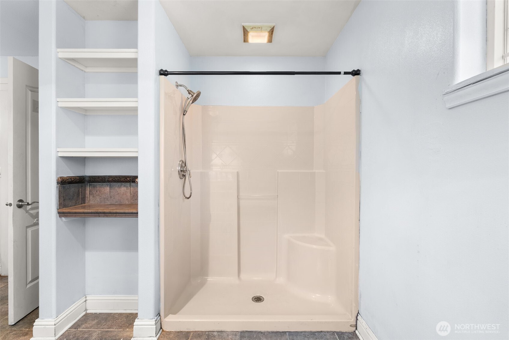 2929 S Fork Road , Raymond, WA 98577