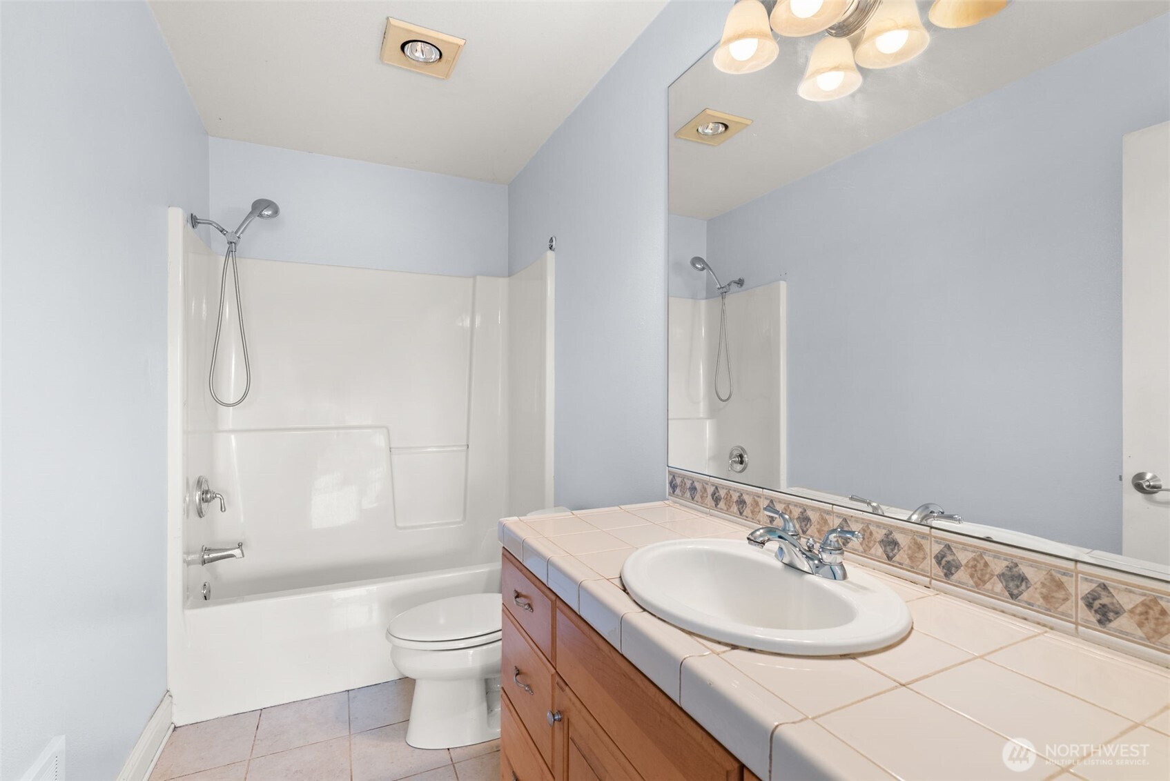 2929 S Fork Road , Raymond, WA 98577