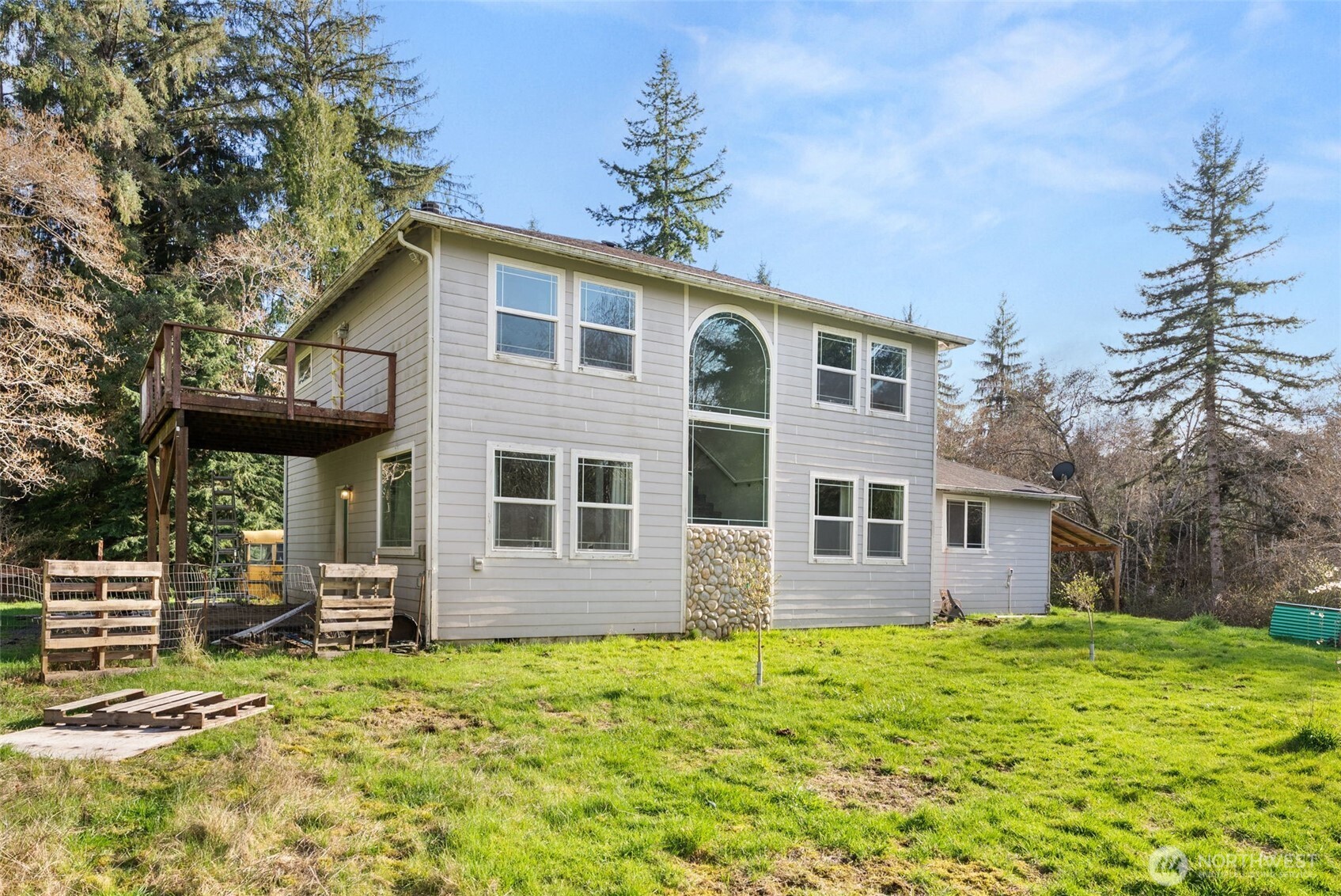 2929 S Fork Road , Raymond, WA 98577