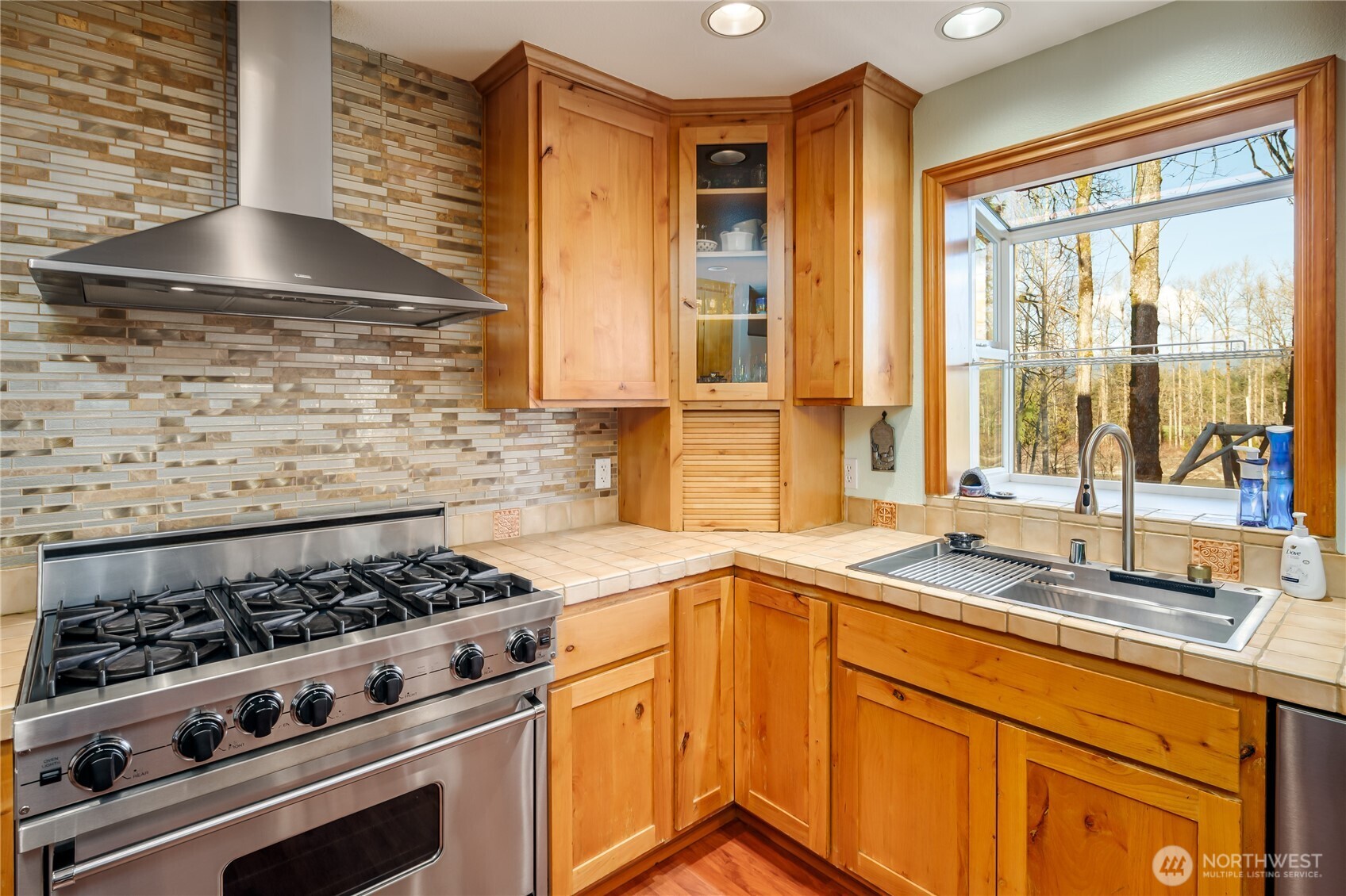 249 E Haller Avenue , Arlington, WA 98223