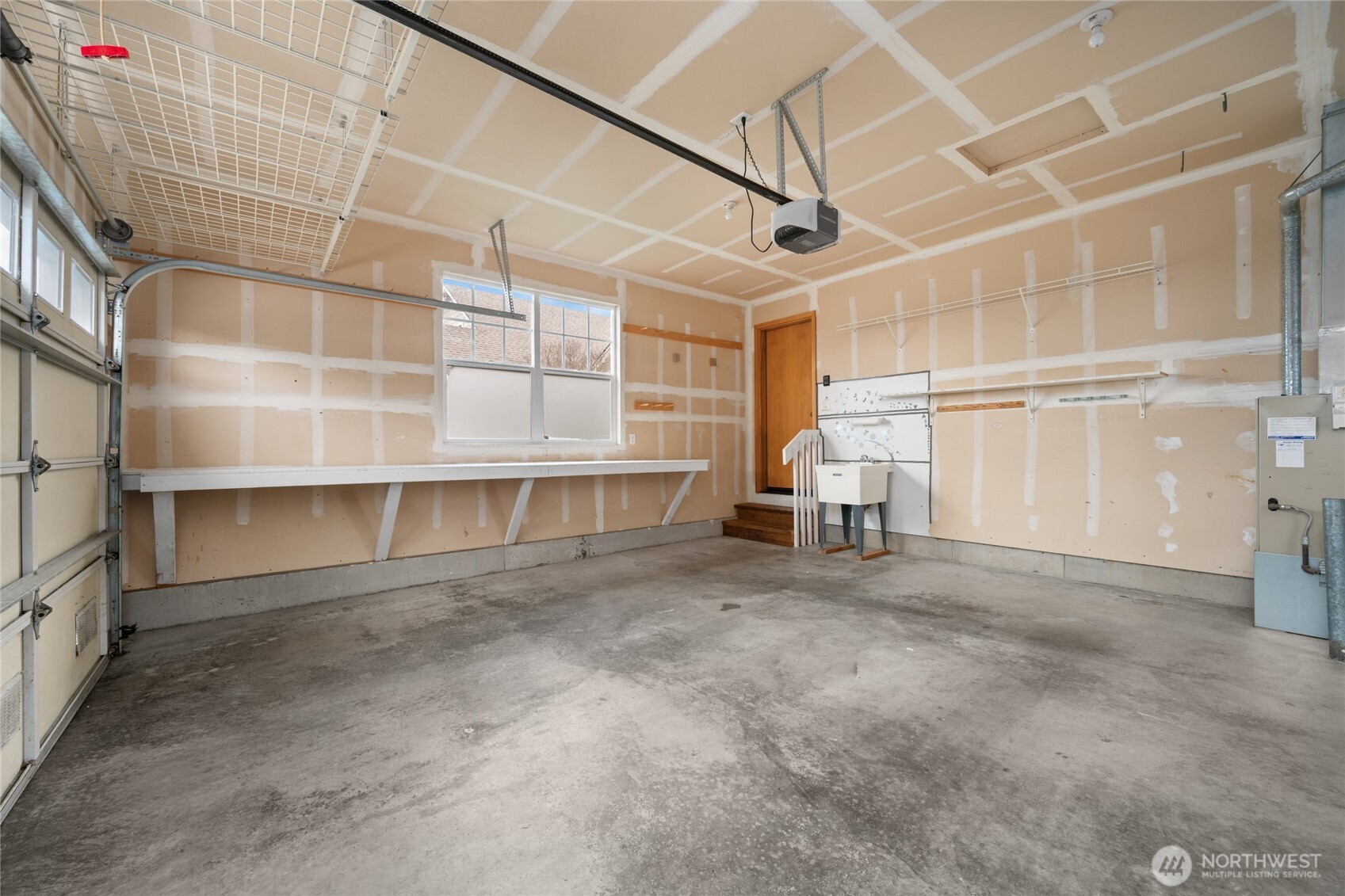 1192 Fidalgo Drive #101, Burlington, WA 98233