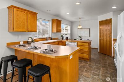 1192 Fidalgo Drive #101, Burlington, WA 98233 - Photo 9