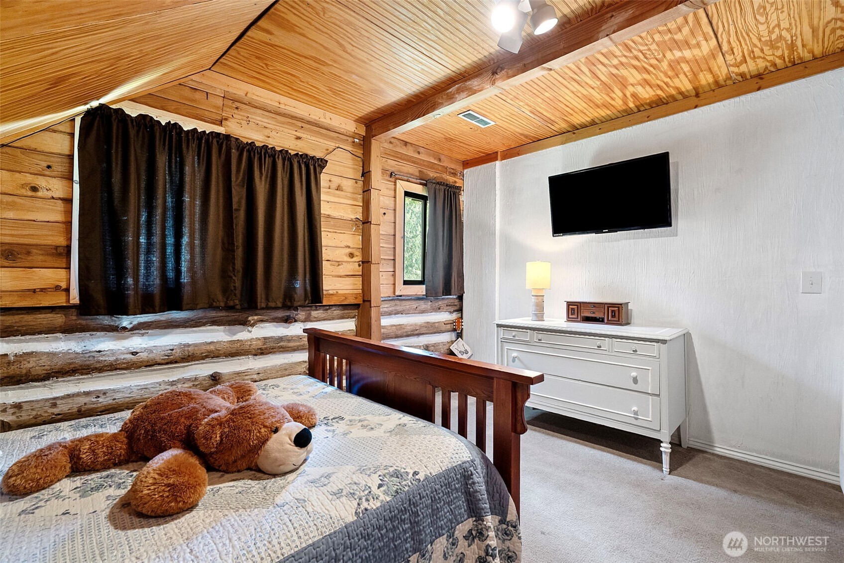 15920 Peacock Hill Avenue NW, Gig Harbor, WA 98332