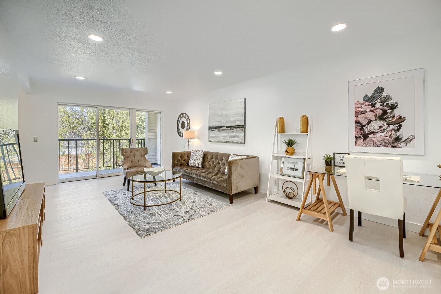 12631 NE 9th Place #C303, Bellevue, WA 98005-3238