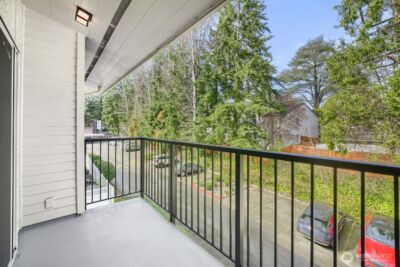 12631 NE 9th Place #C303, Bellevue, WA 98005-3238 - Photo 9
