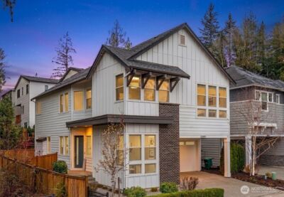 24509 NE 13th Place , Sammamish, WA 98074