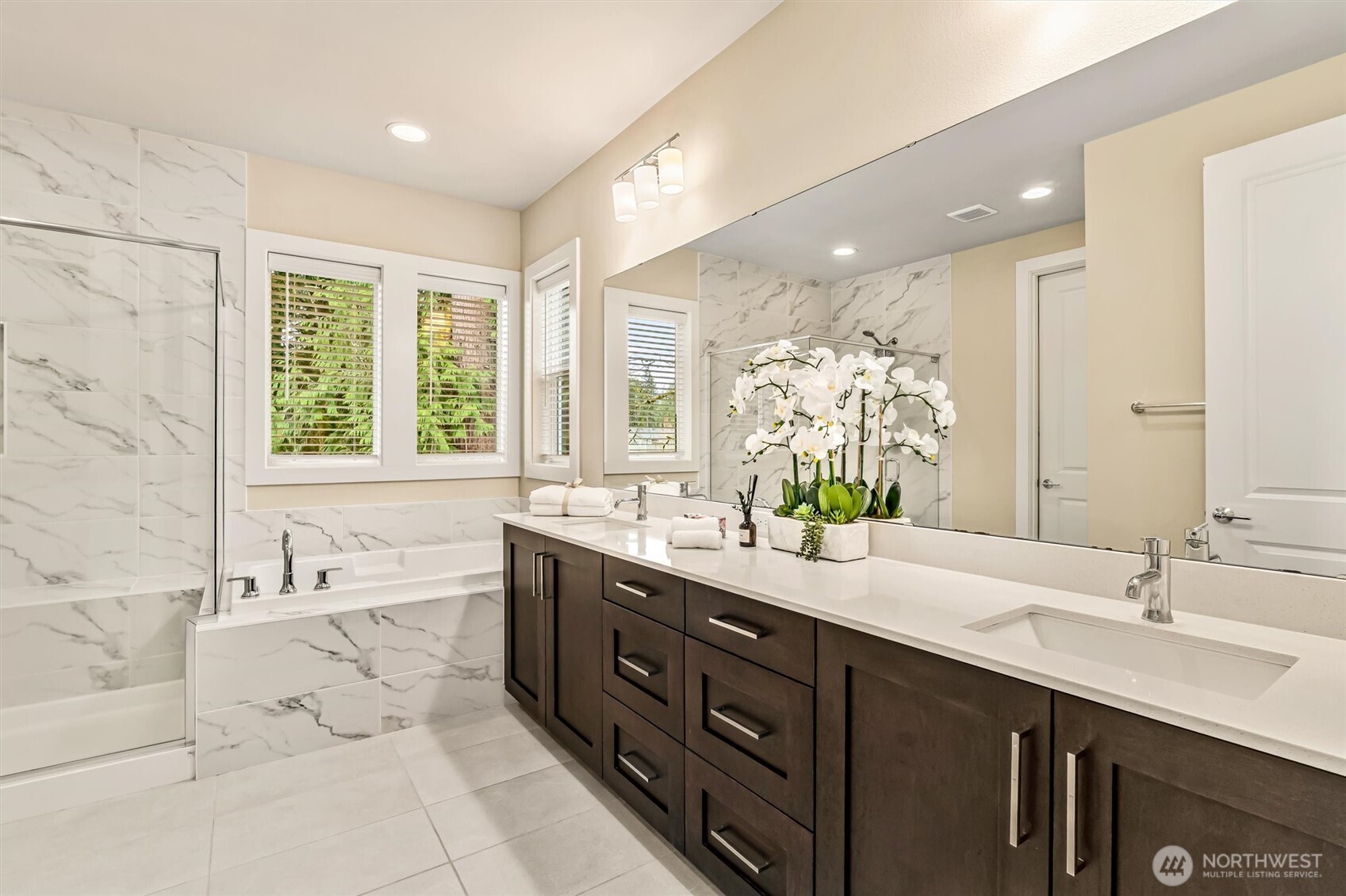 24509 NE 13th Place , Sammamish, WA 98074