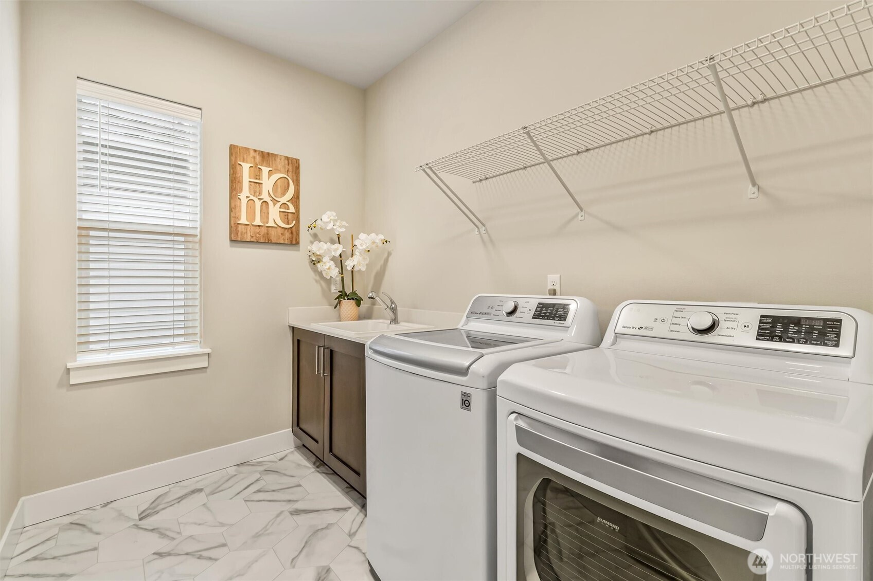 24509 NE 13th Place , Sammamish, WA 98074