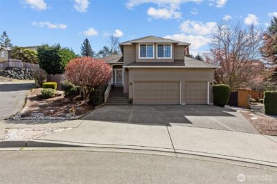 2414 Kennewick Place NE, Renton, WA 98056
