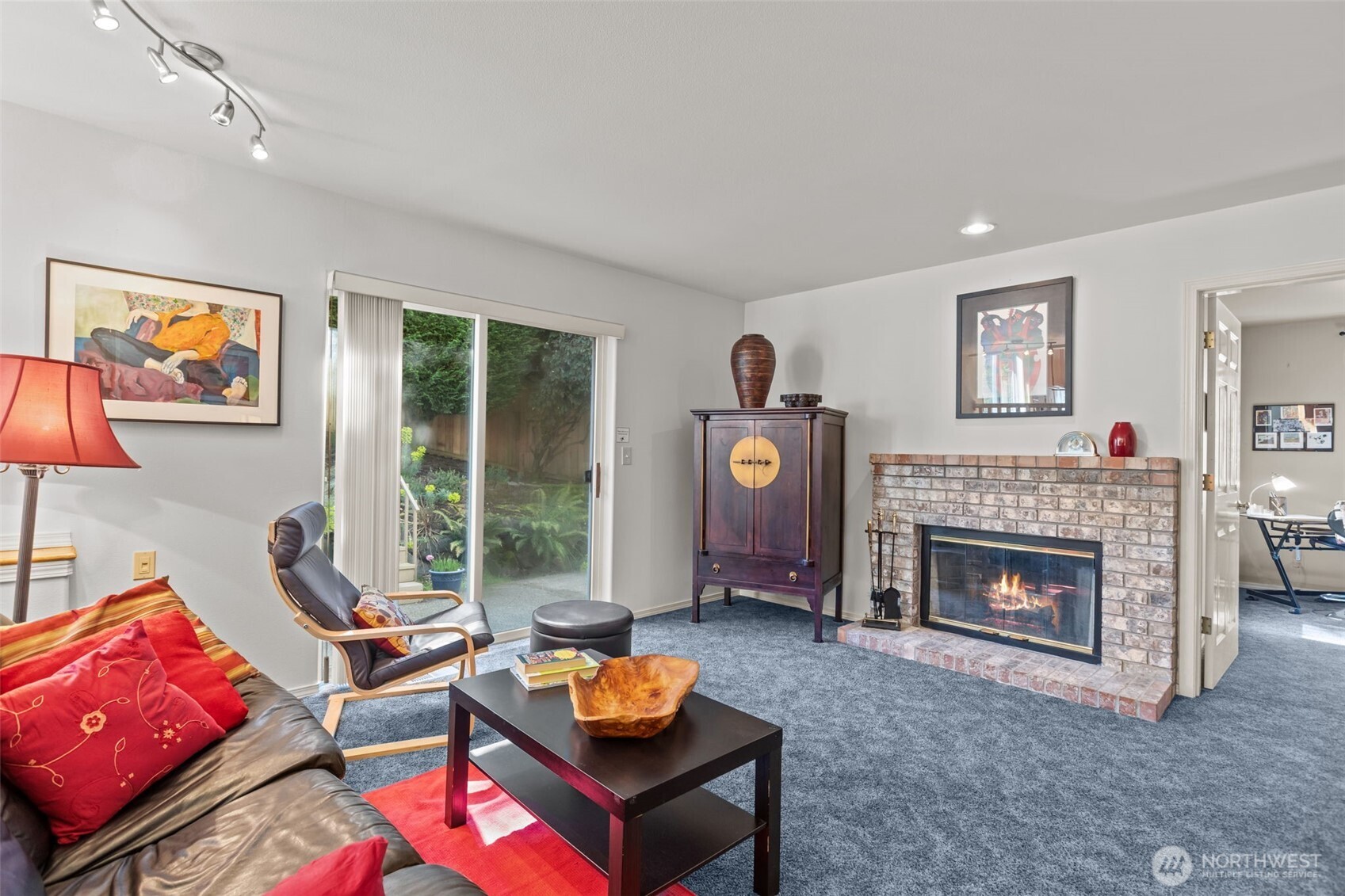 2414 Kennewick Place NE, Renton, WA 98056