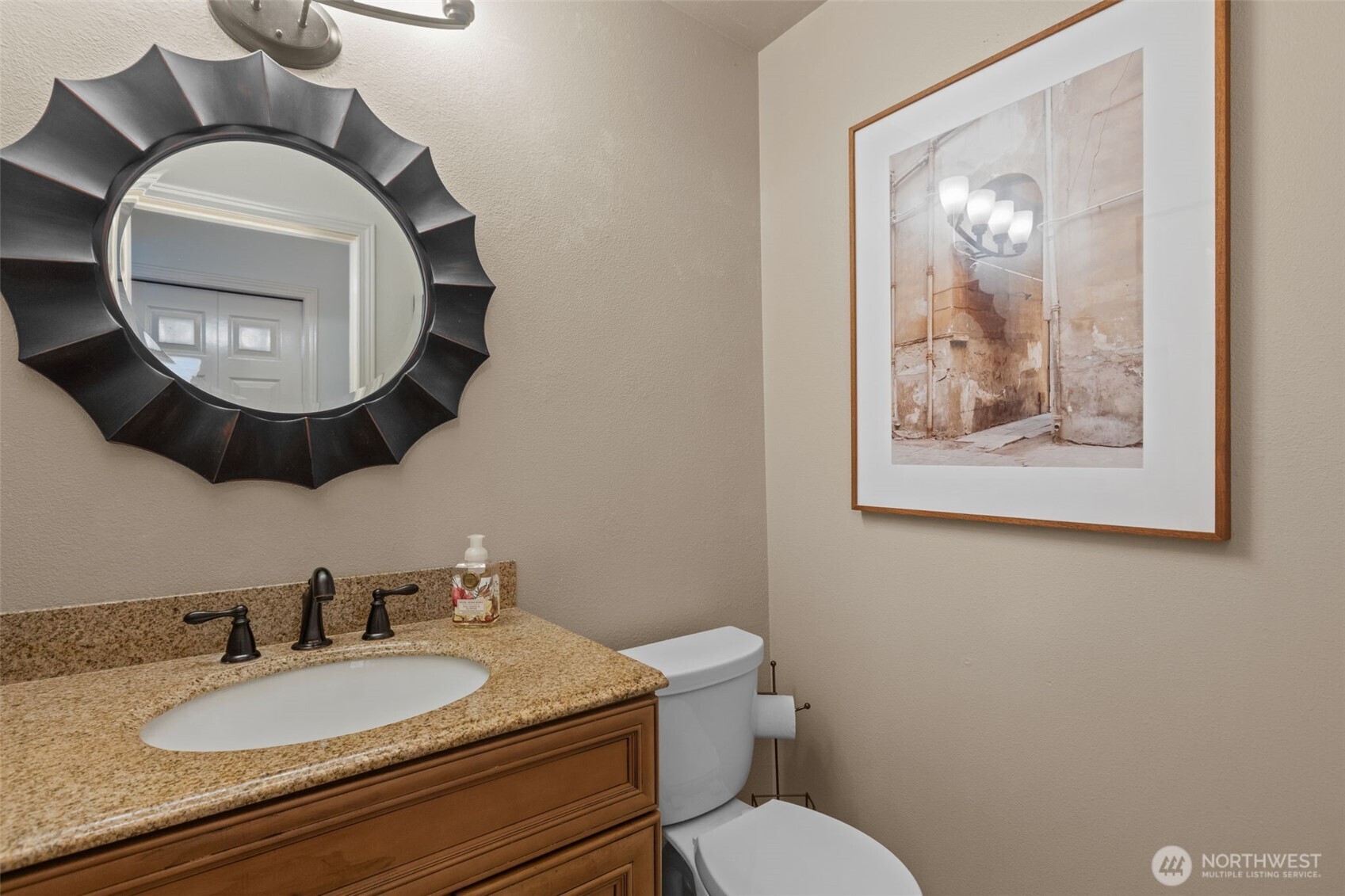 2414 Kennewick Place NE, Renton, WA 98056