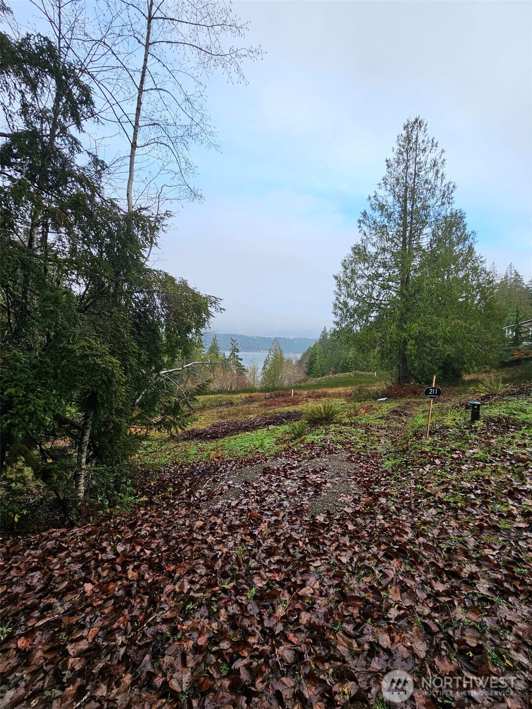 211 E Linda Vista Court , Union, WA 98592