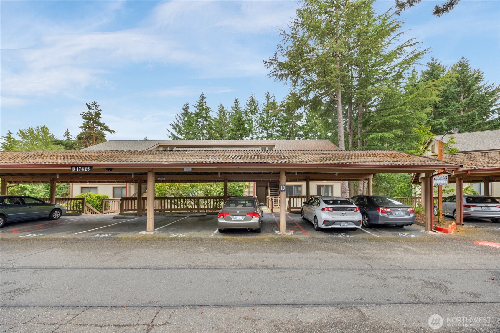 17425 119th Lane SE #D22, Renton, WA 98058