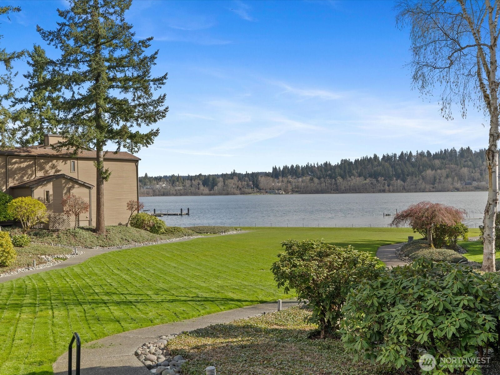 17412 NE 40th Place #A6, Redmond, WA 98052
